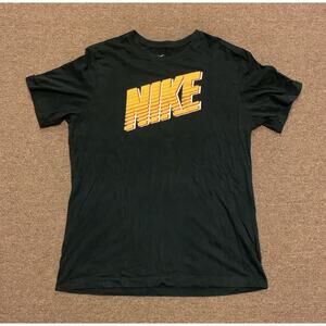 Nike Tee Shirt Men’s L Black Crew Neck Cotton Logo Graphic Sport Casual Colorful